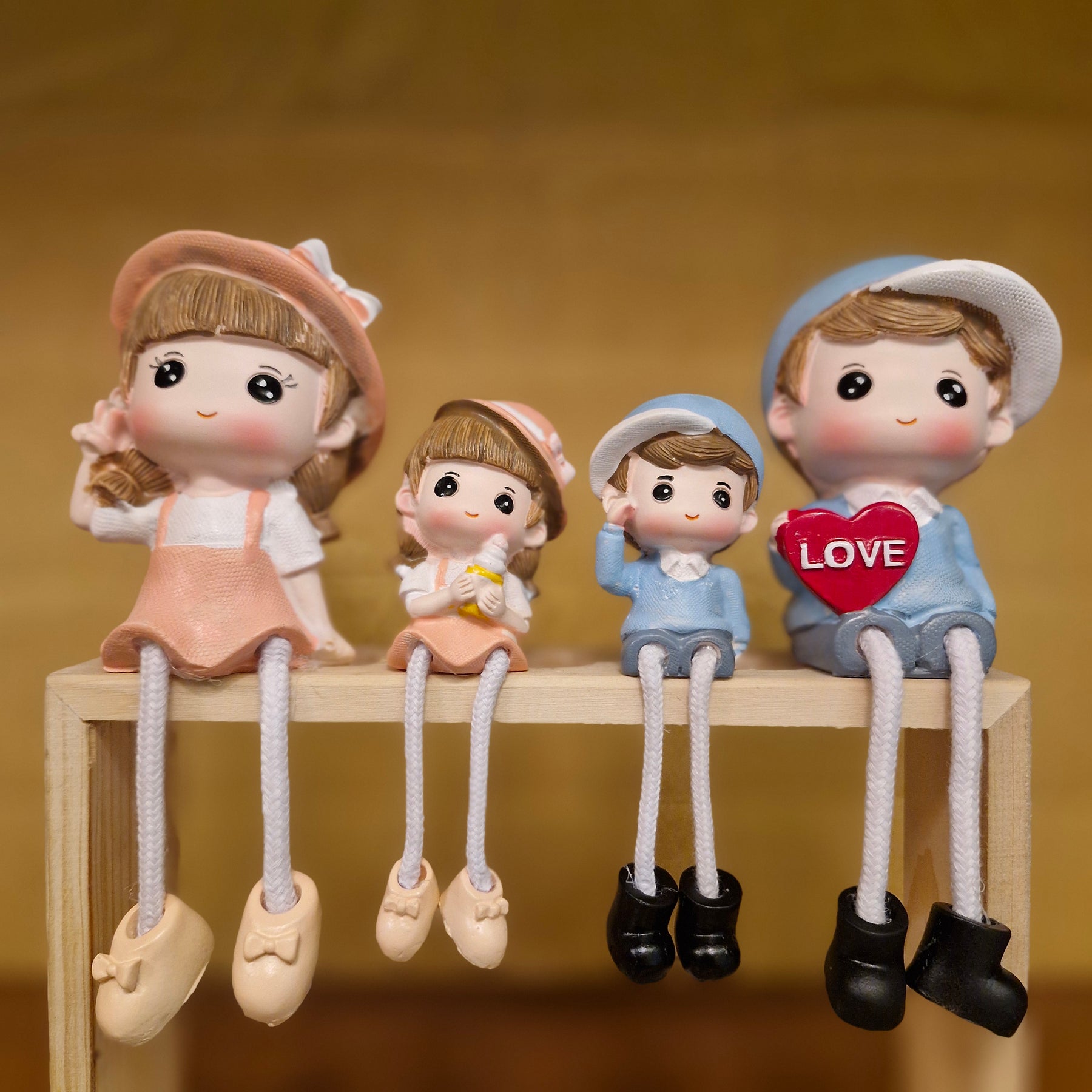 #484 Pink and Blue Family (Set of 4)