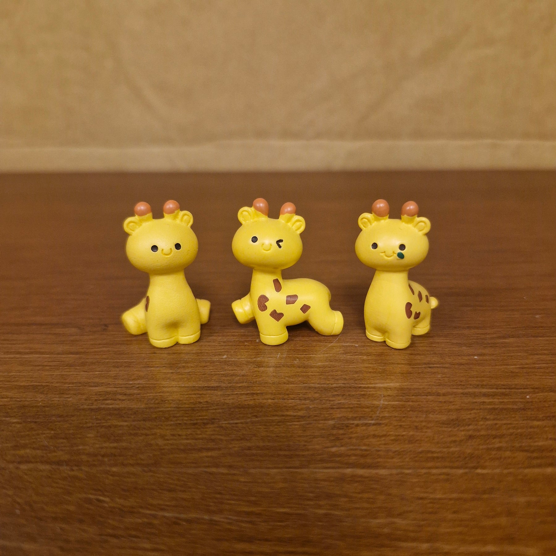 #496 Giraffe (Set of 3)