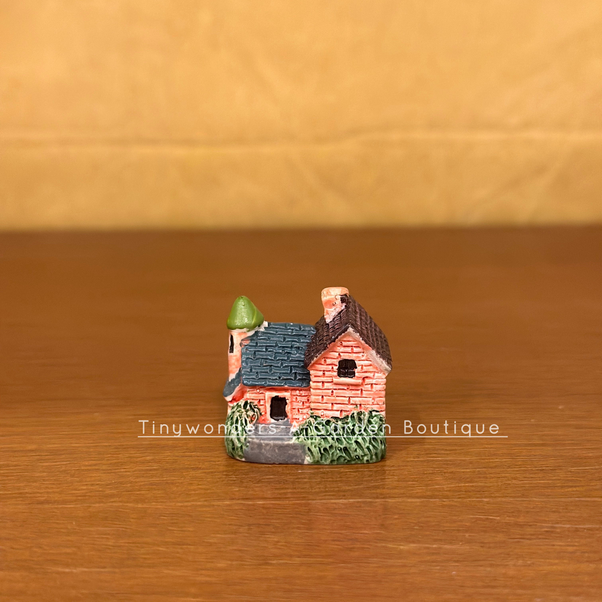 #408 Miniature New Fairy House (Per Unit) Random Design