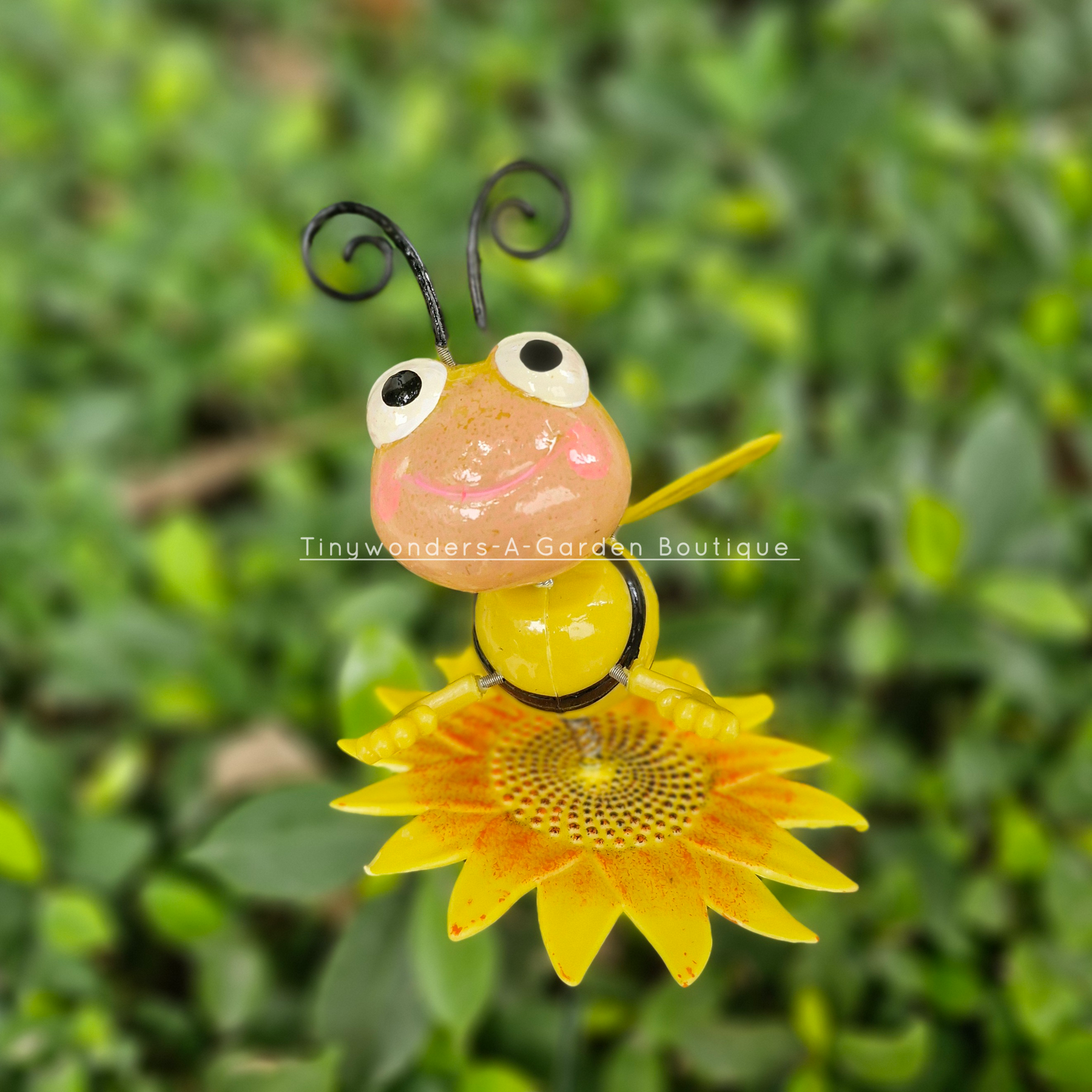 #S54 Smiling Bee On Sunflower ( Set Of 2 )