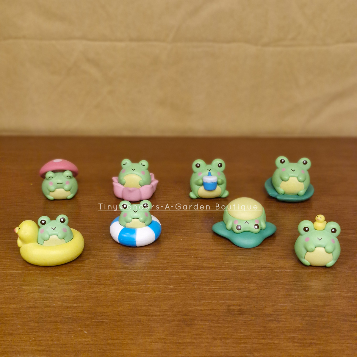 #580 Playing Frogs ( set of 4 ) Random Design