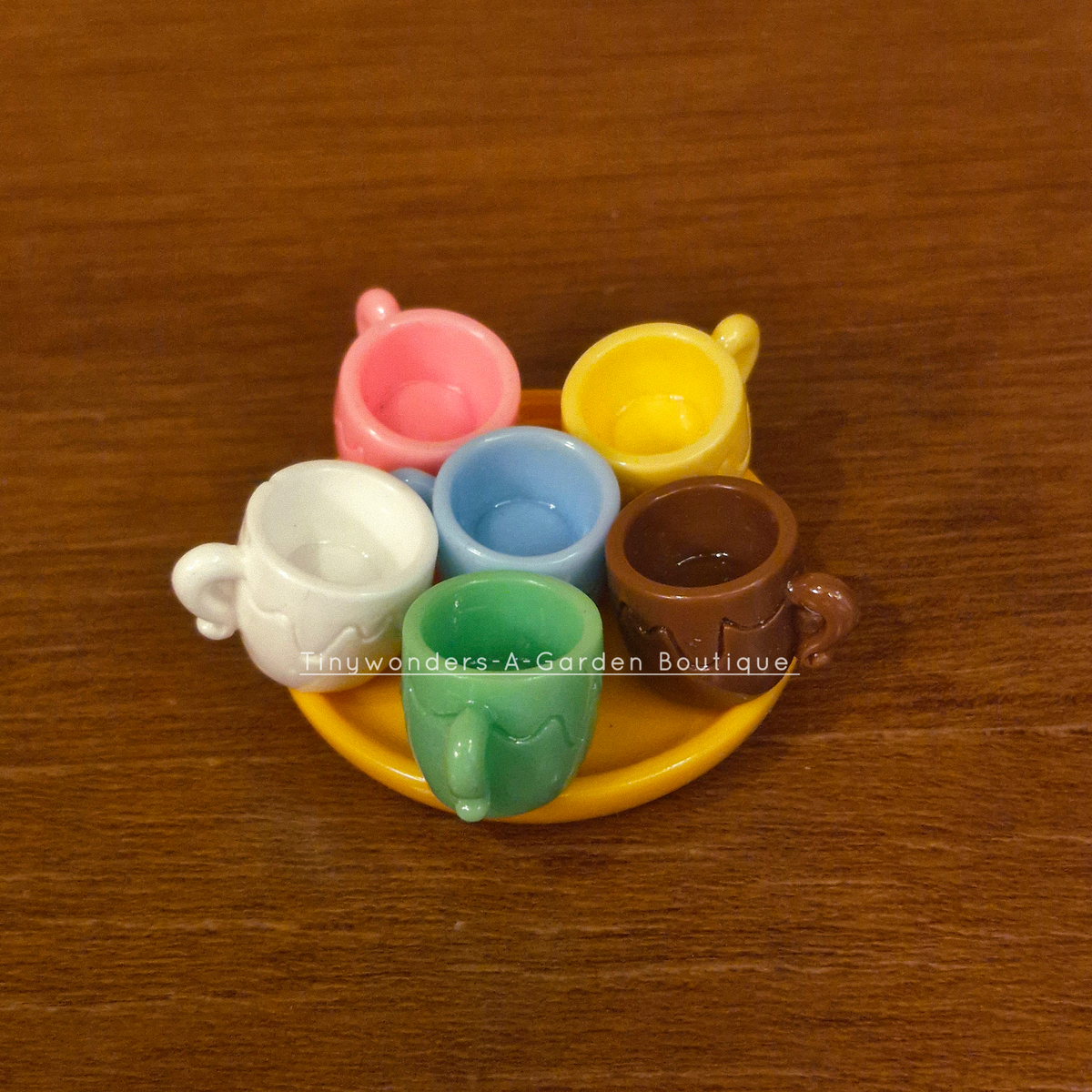 #525 Colourful Cups With Tray ( Set Of 7 )