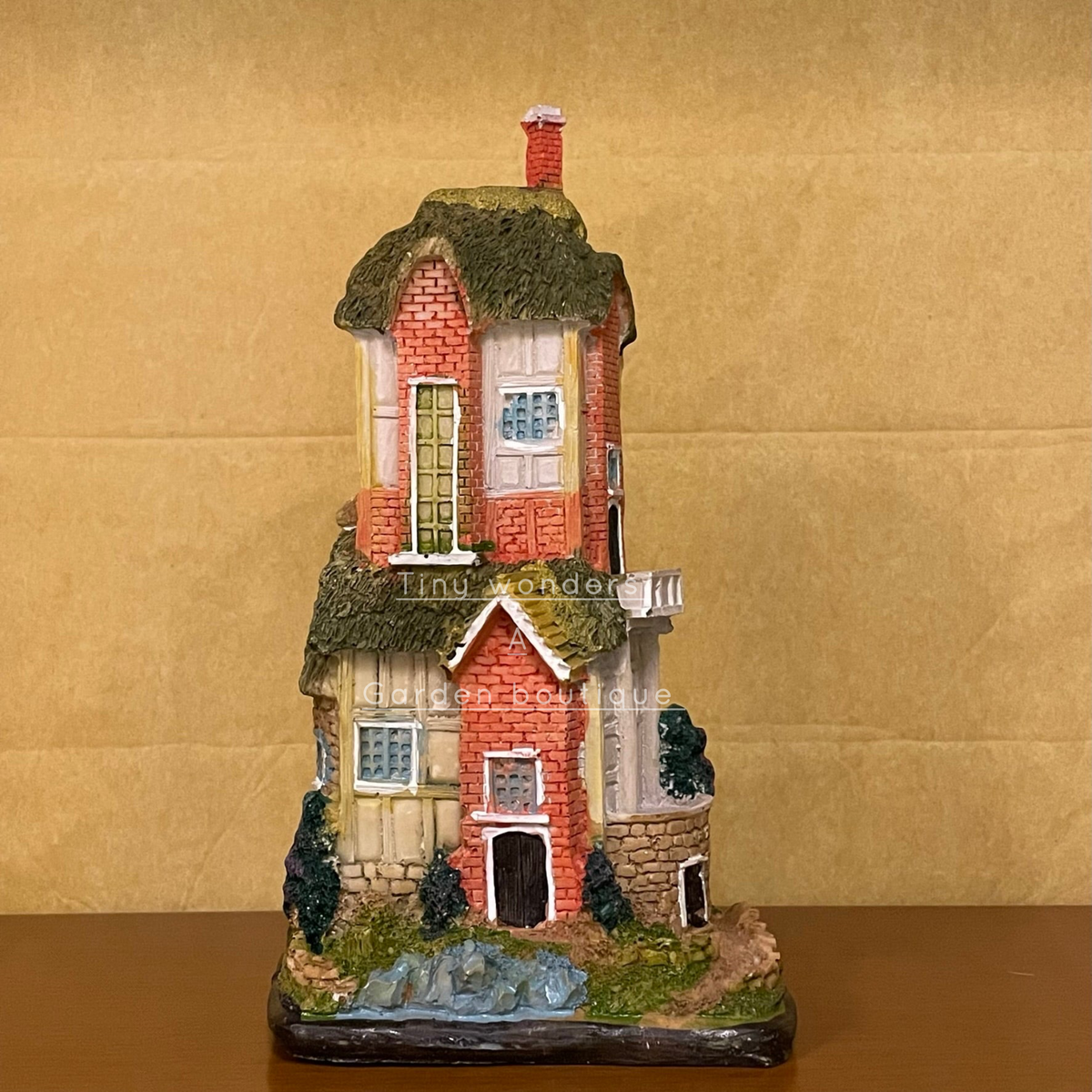 #093 Miniature House long (PER UNIT) random design