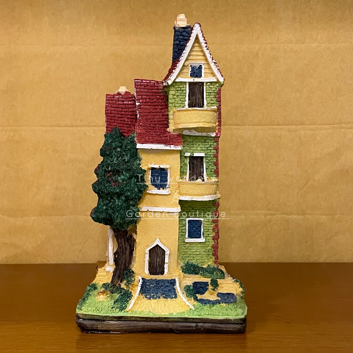 #094 Miniature House long (PER UNIT) random design