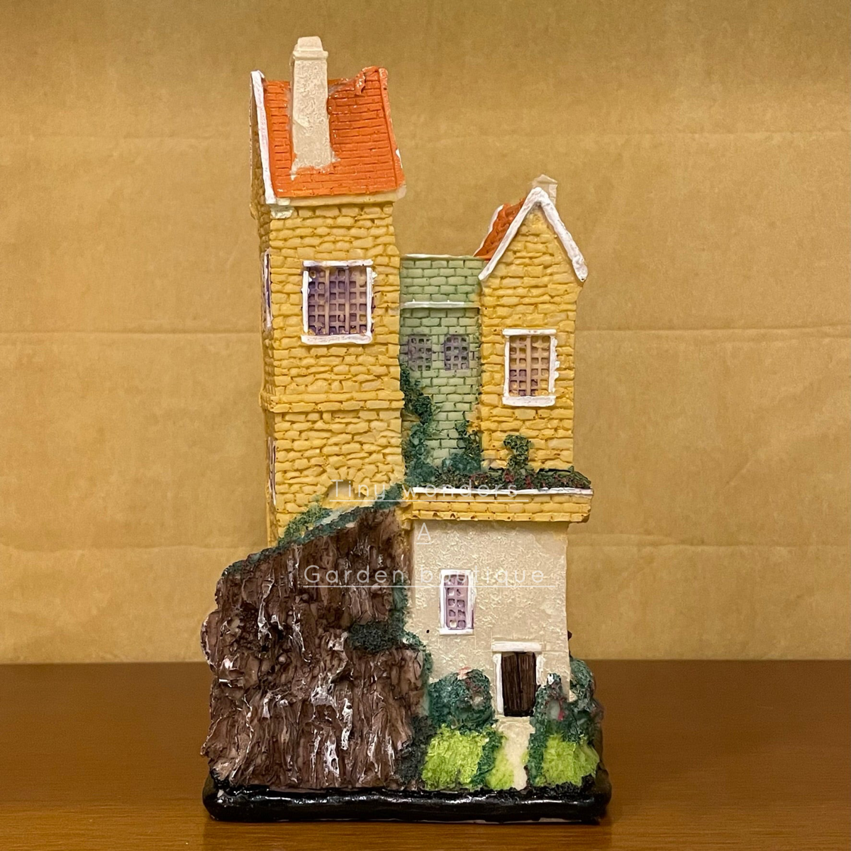 #094 Miniature House long (PER UNIT) random design