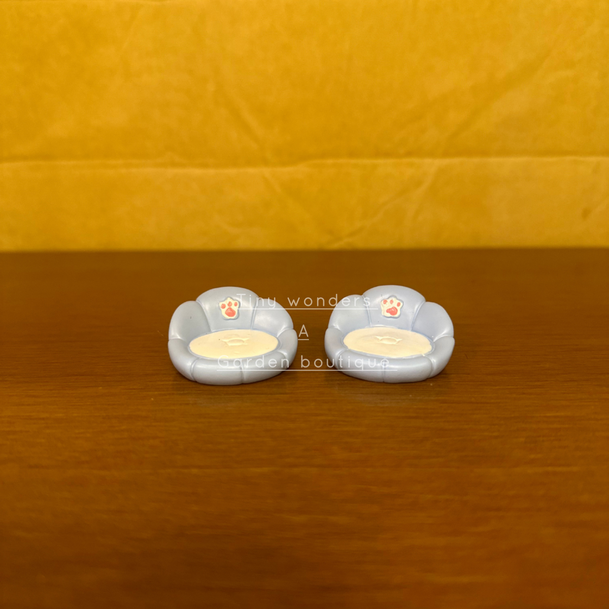 #100 Miniature New Sofa (PER UNIT)