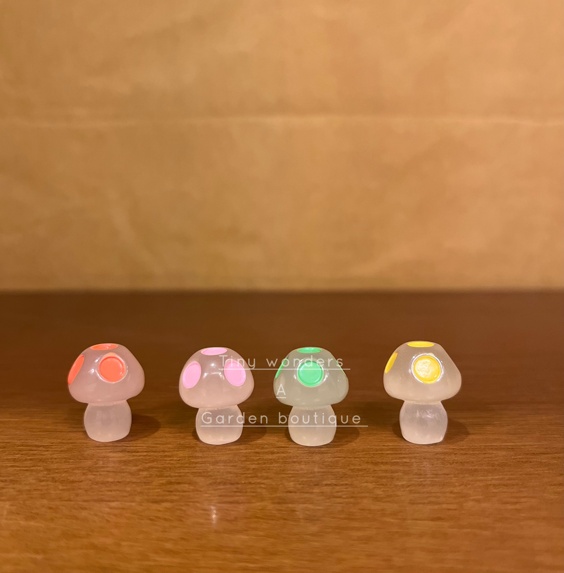 #117 mini Mushroom (Set Of 4)