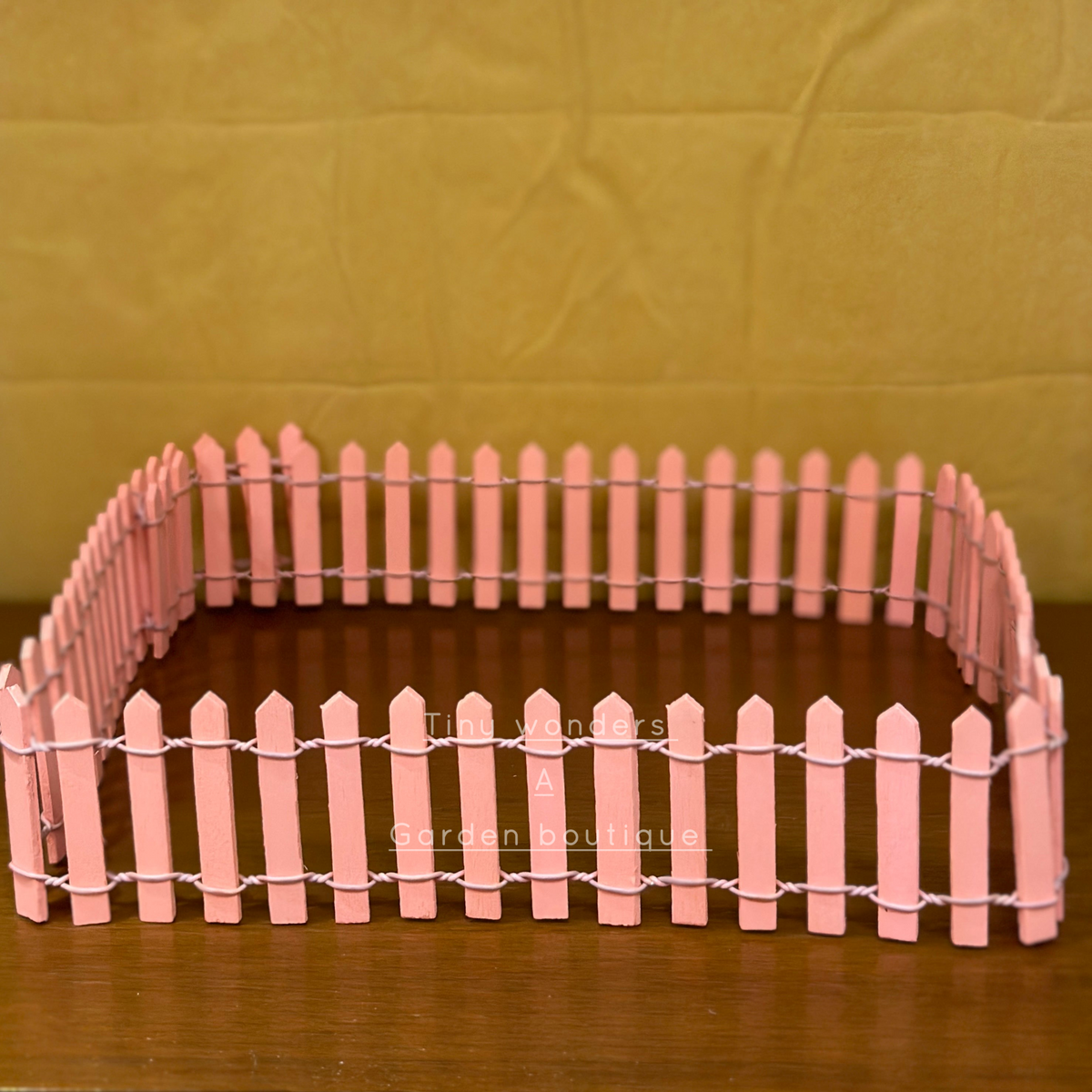 #118 Miniature Fence Long (PER UNIT) Random Colour
