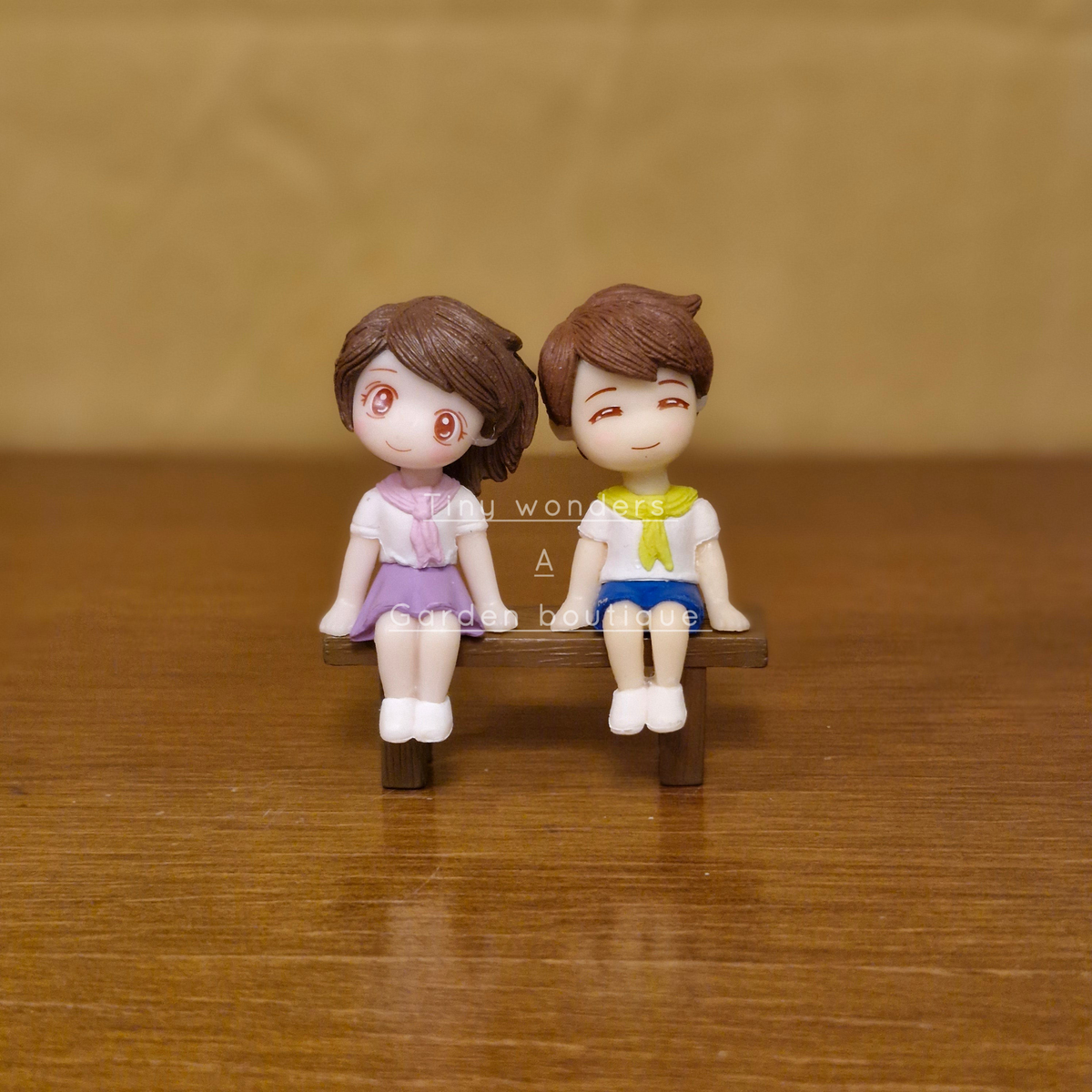 #119 Miniature Kids On Bench (PER PAIR) Random Colour