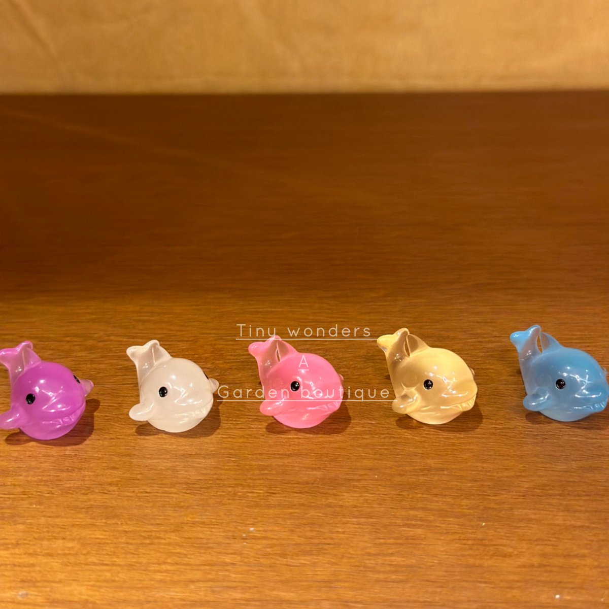 #120 Miniature Glow Fish ( Set Of 4) Random Colours