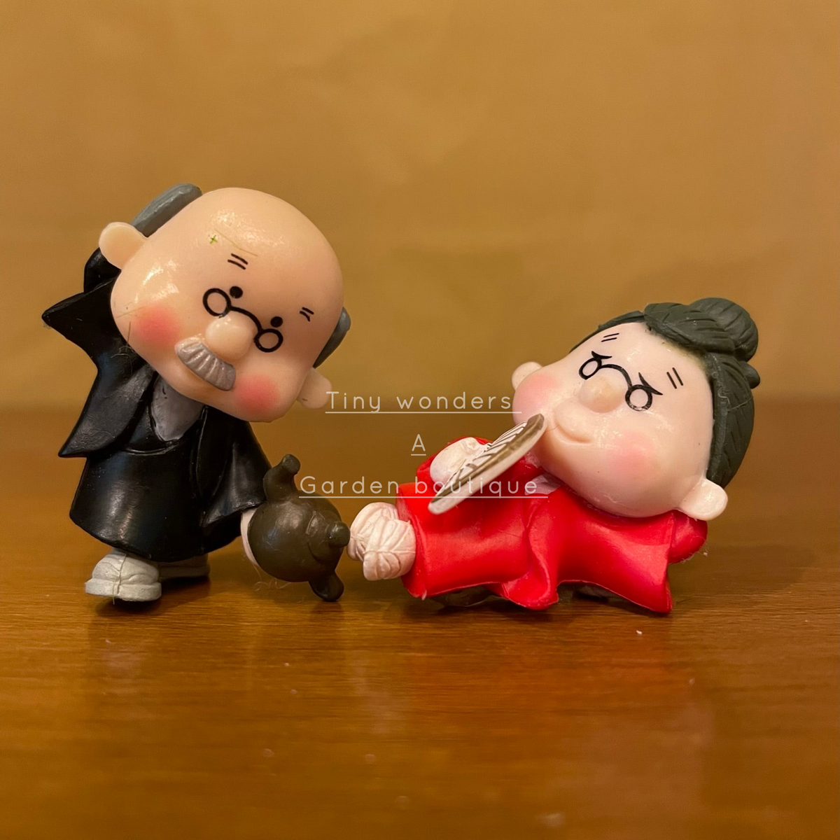 #156 Miniature Grandparents (PER PAIR) Random Colour