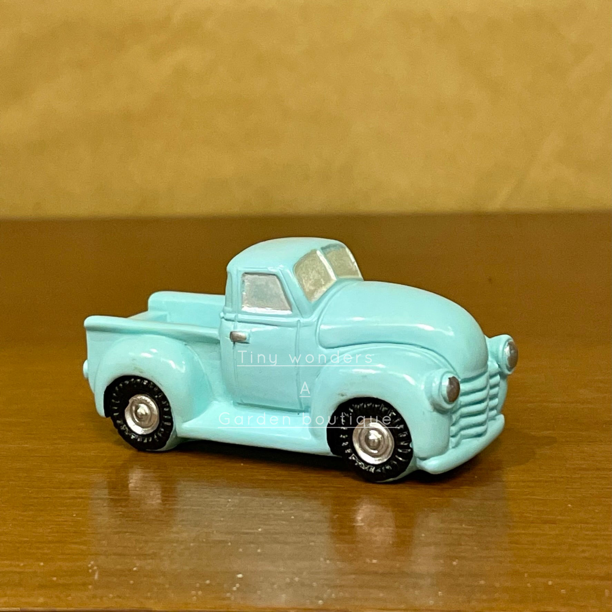 #239 Miniature Truck (PER UNIT)