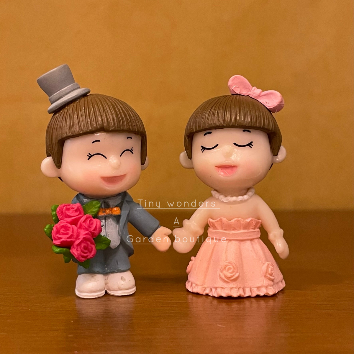 #252 Miniature Married Couple (PER PAIR)