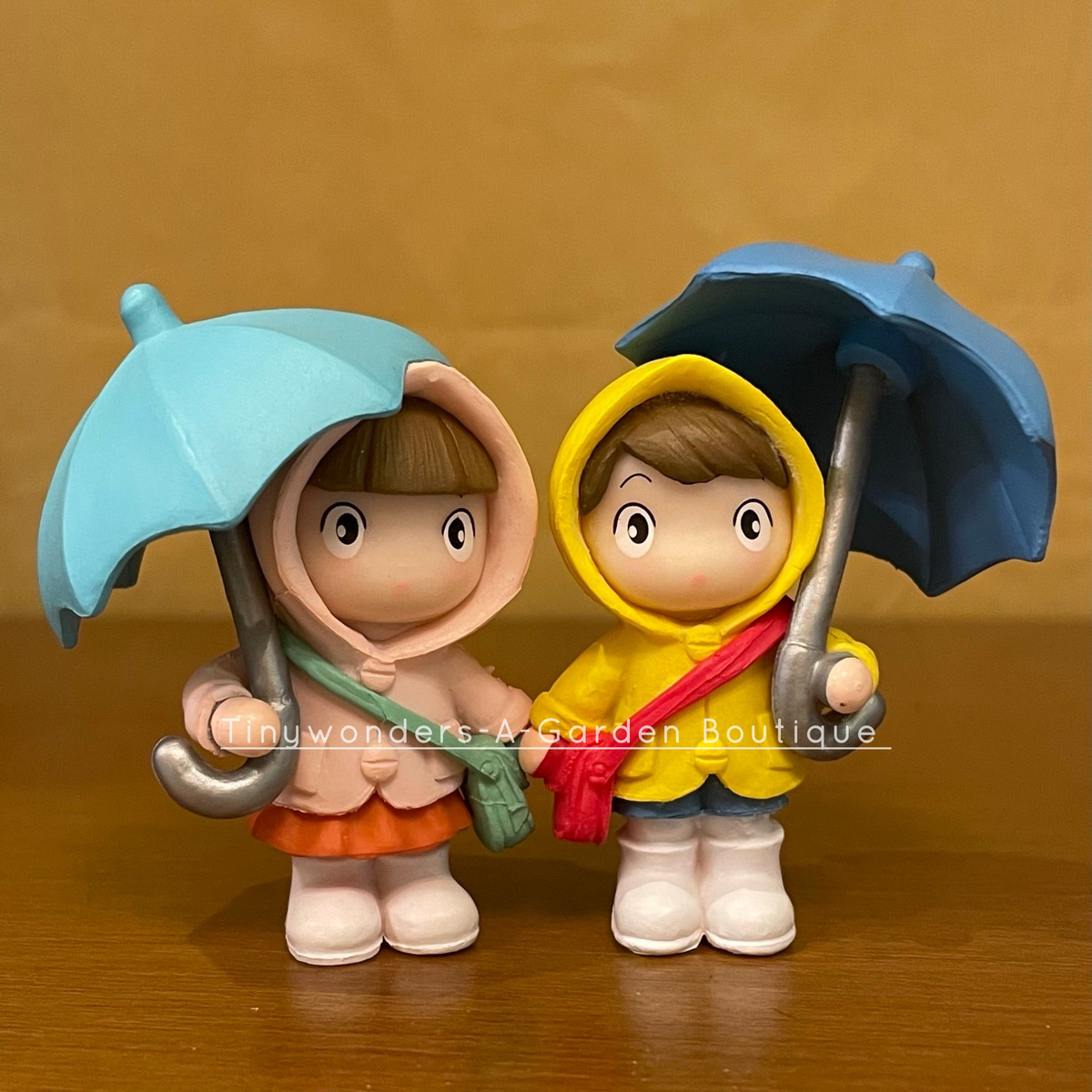 #365 Miniature Raincoat Couple (PER PAIR) Random colour