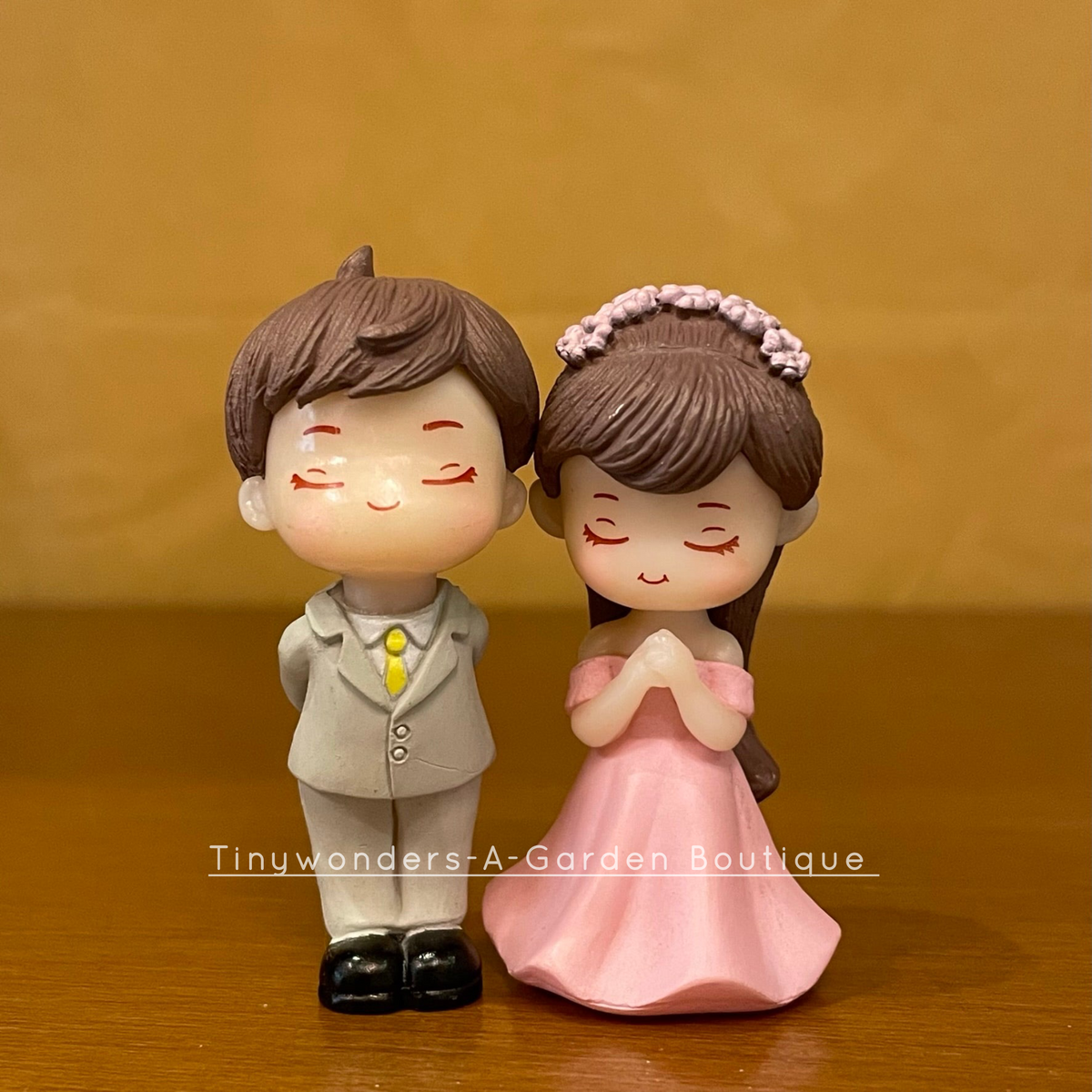#375 Miniature Surprise Couple (PER PAIR) Random Colour