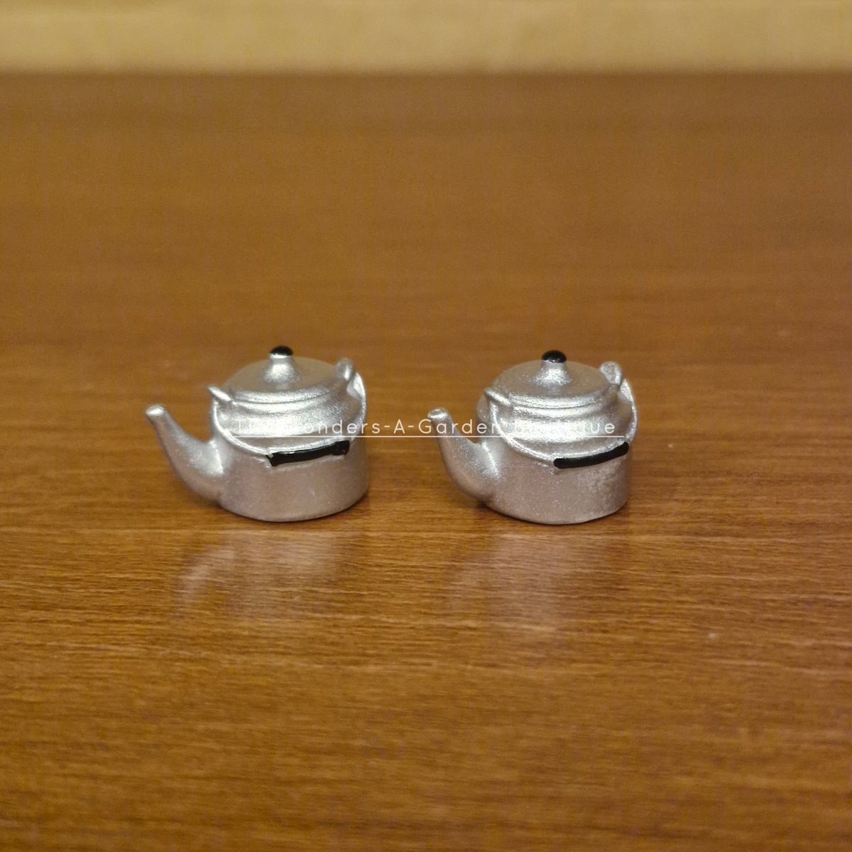 #505 Kettle (Set of 2)