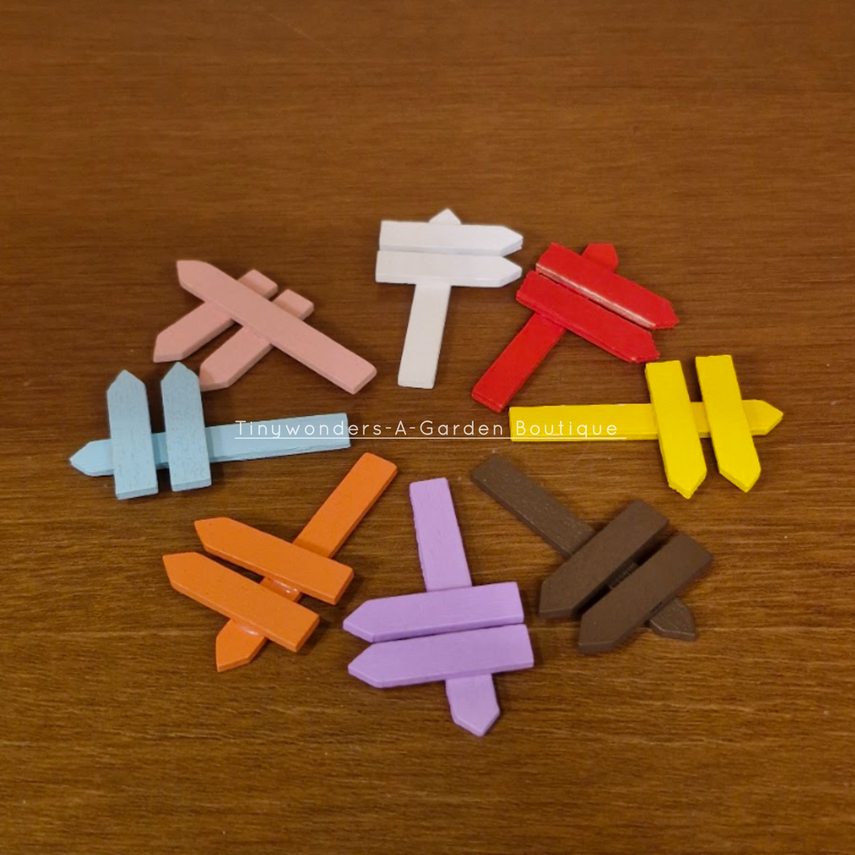 #515 Sign Post (Set of 5) Random colours