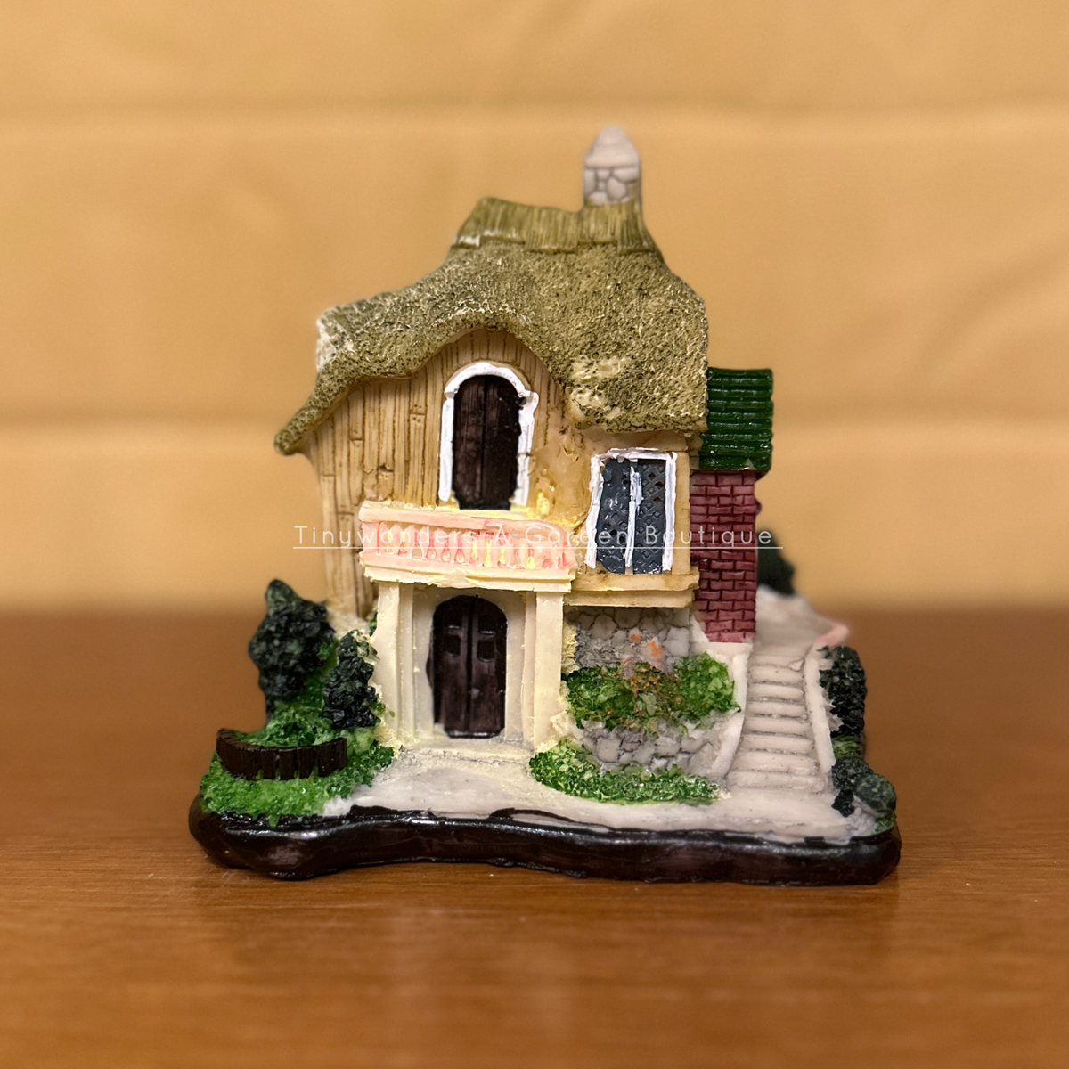 #048 Miniature Fairy House New 2 (PER UNIT)