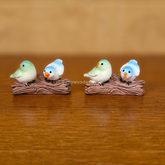 #668 Miniature Birds On Stump ( Set Of 2 )
