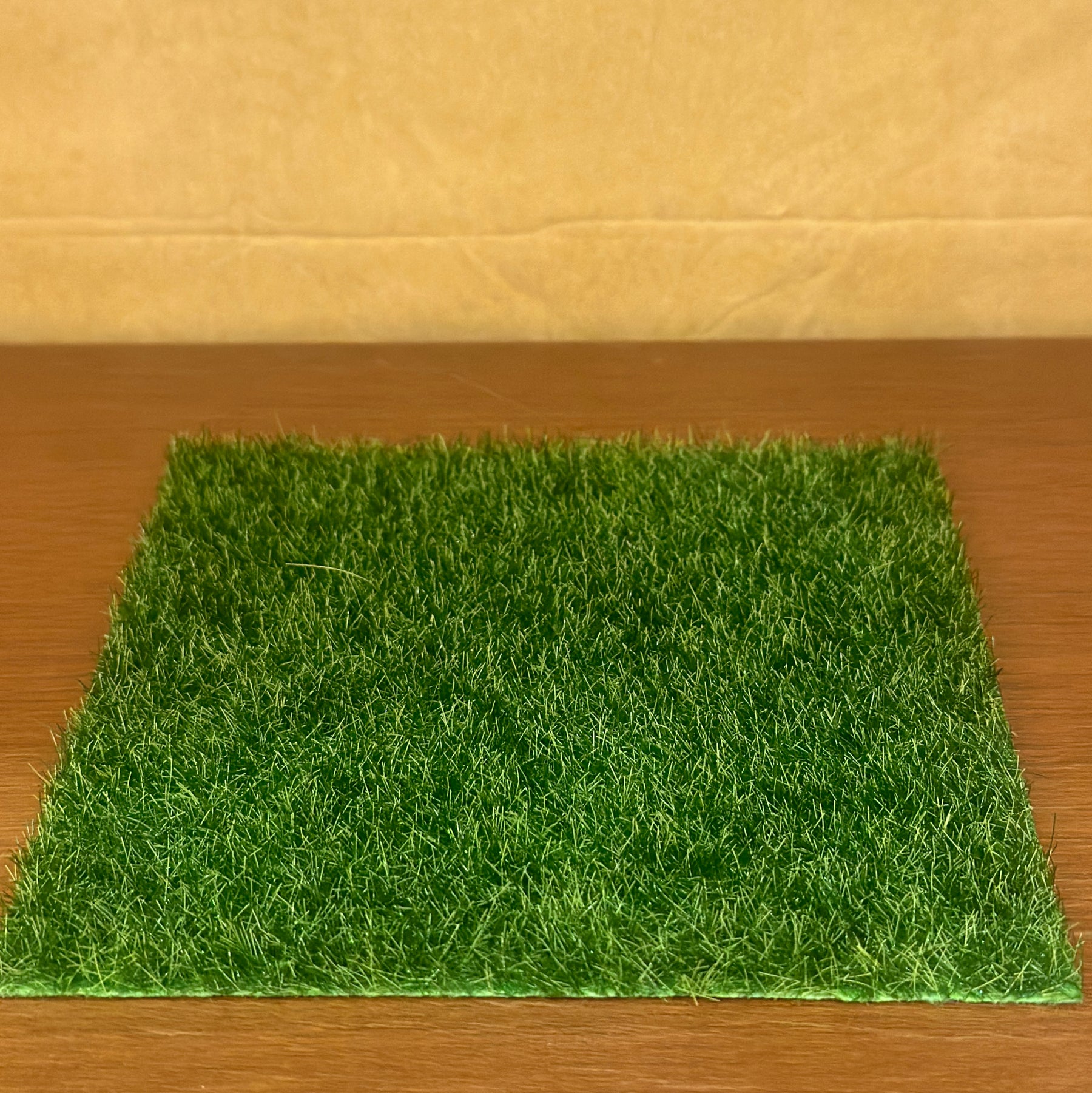 #011 Artificial Grass Patch ( PER UNIT)