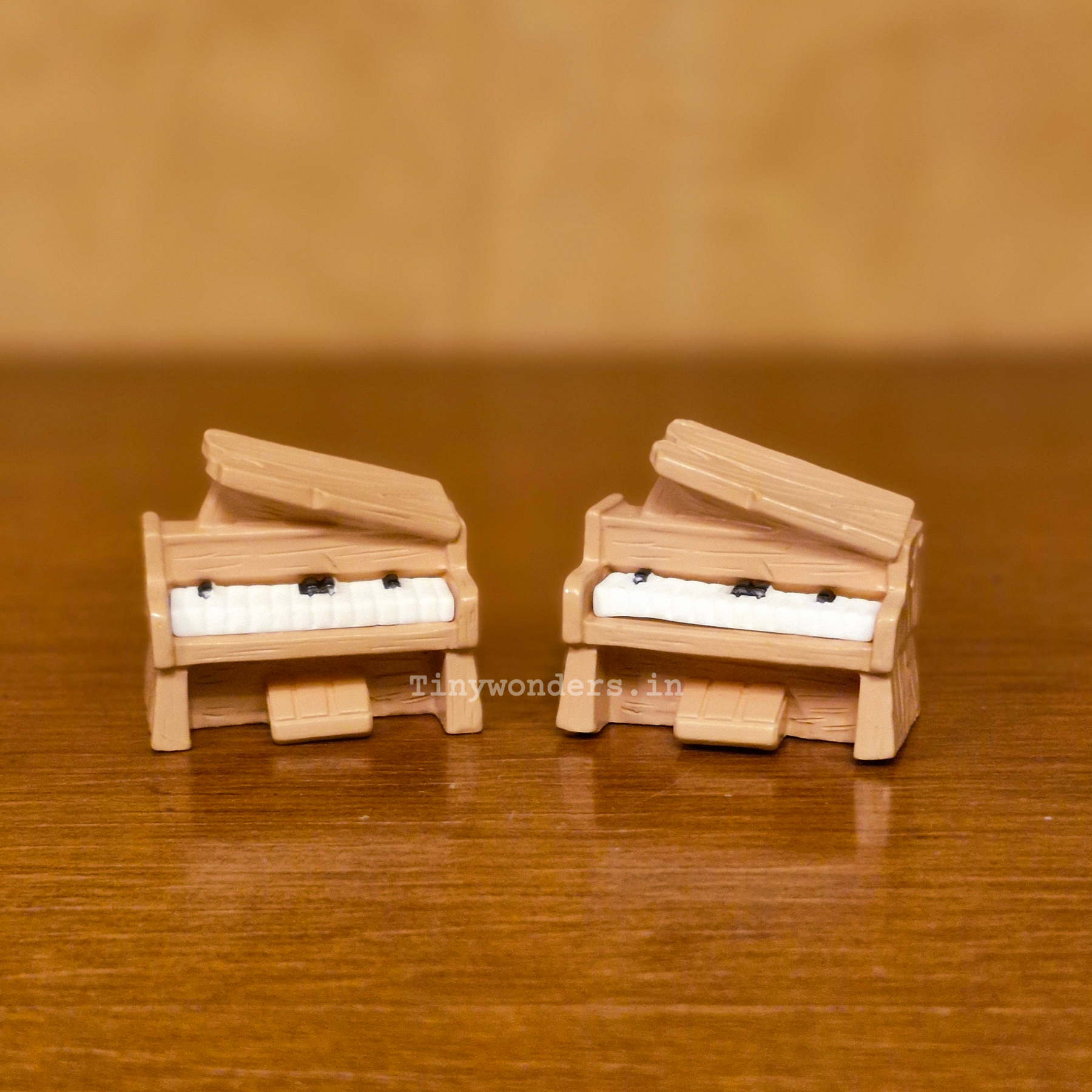 #666 Miniature Piano ( Set Of 2 )