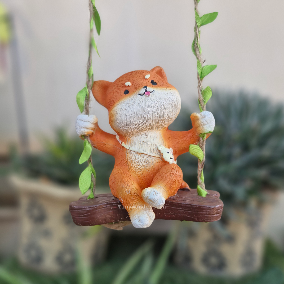 Adorable Cat Hanging Garden Decor