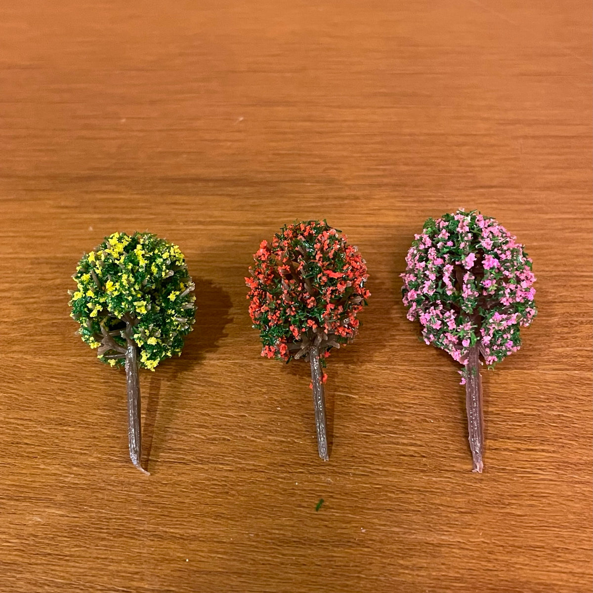 #317 Small Tree ( set of 4 )