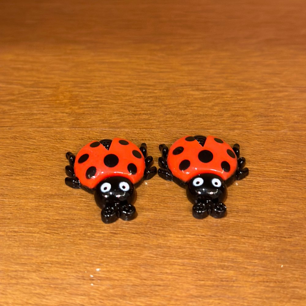 #380 Lady Bug Big (PER UNIT)