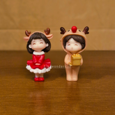 #611 Christmas Miniature couple ( per Pair )