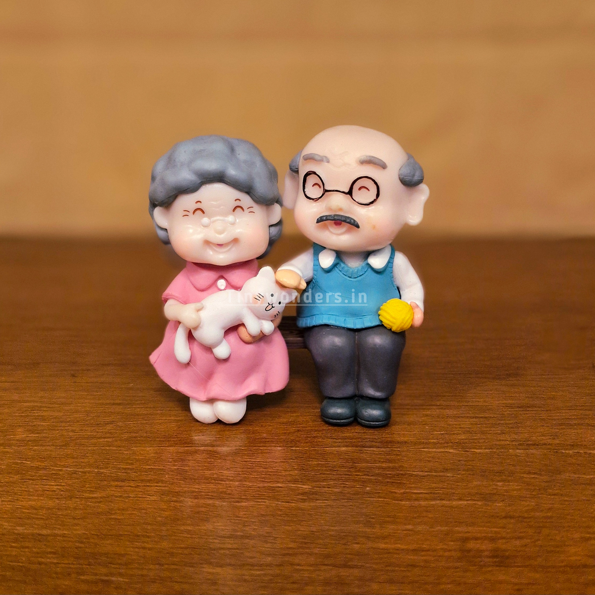 #630 Miniature Grand Parents On Bench ( Set Of 3 )