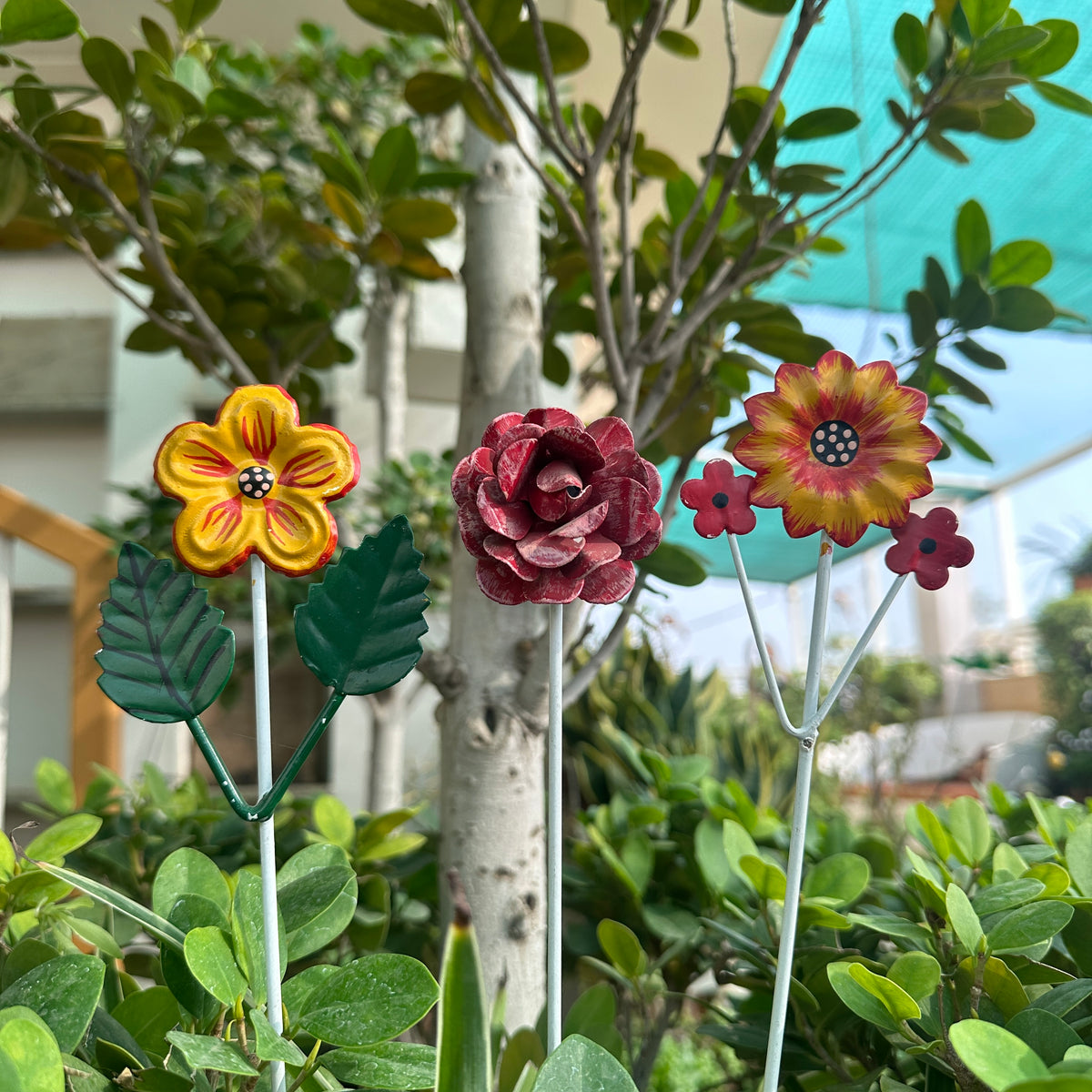 Metal Flower Garden Stick ( set Of 3 )