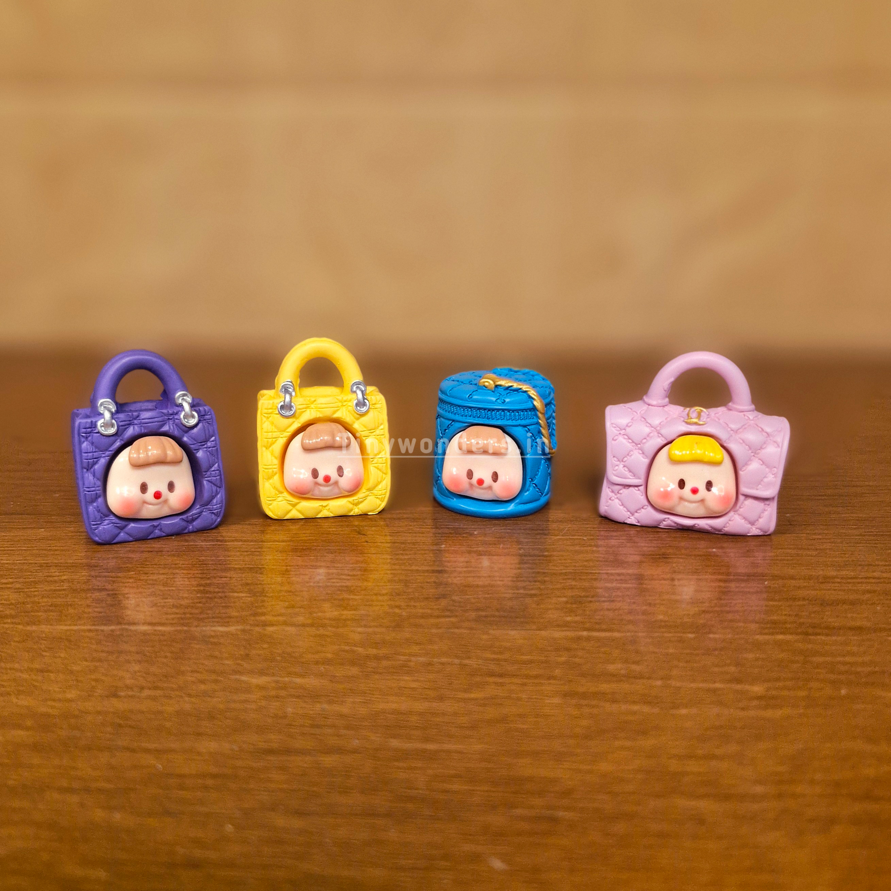 #636 Miniature Purse ( Set Of 4 )Random Colour