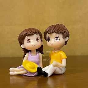 #062 Miniature Sitting Girl Boy with Cap (PER PAIR)