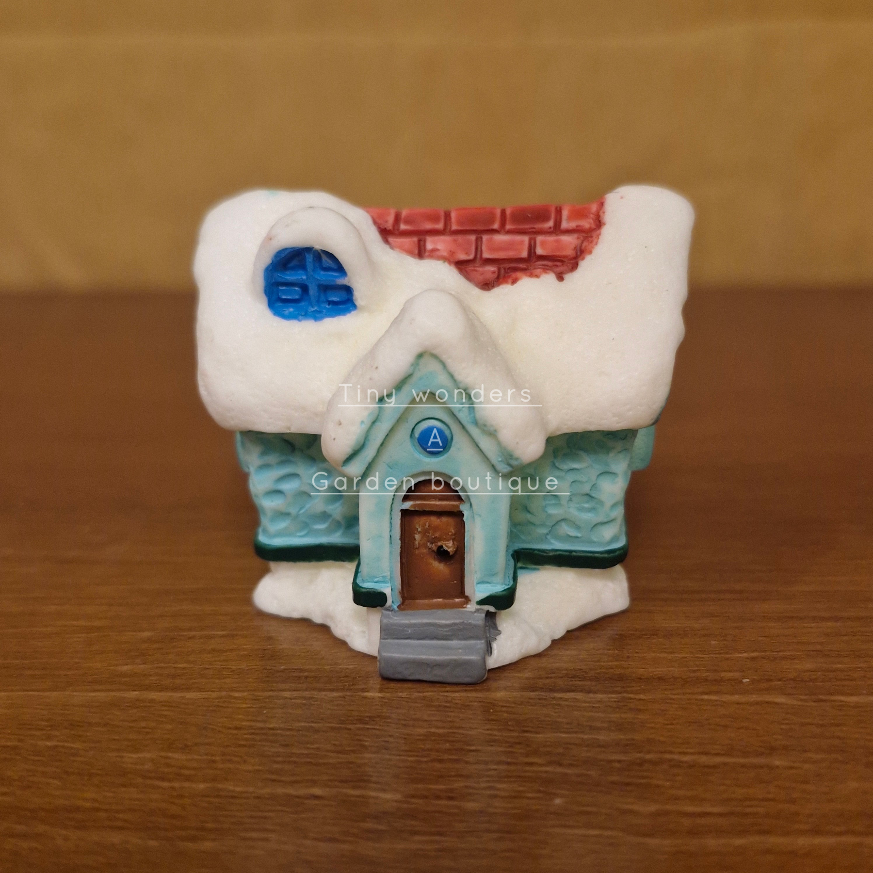 #113 Miniature Snow House (PER UNIT) Random Colour