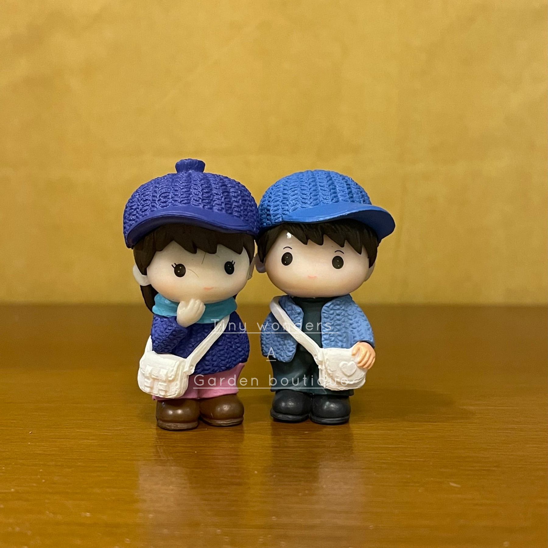 #247 Bag Couple Boy (SET OF 2) Random Colour