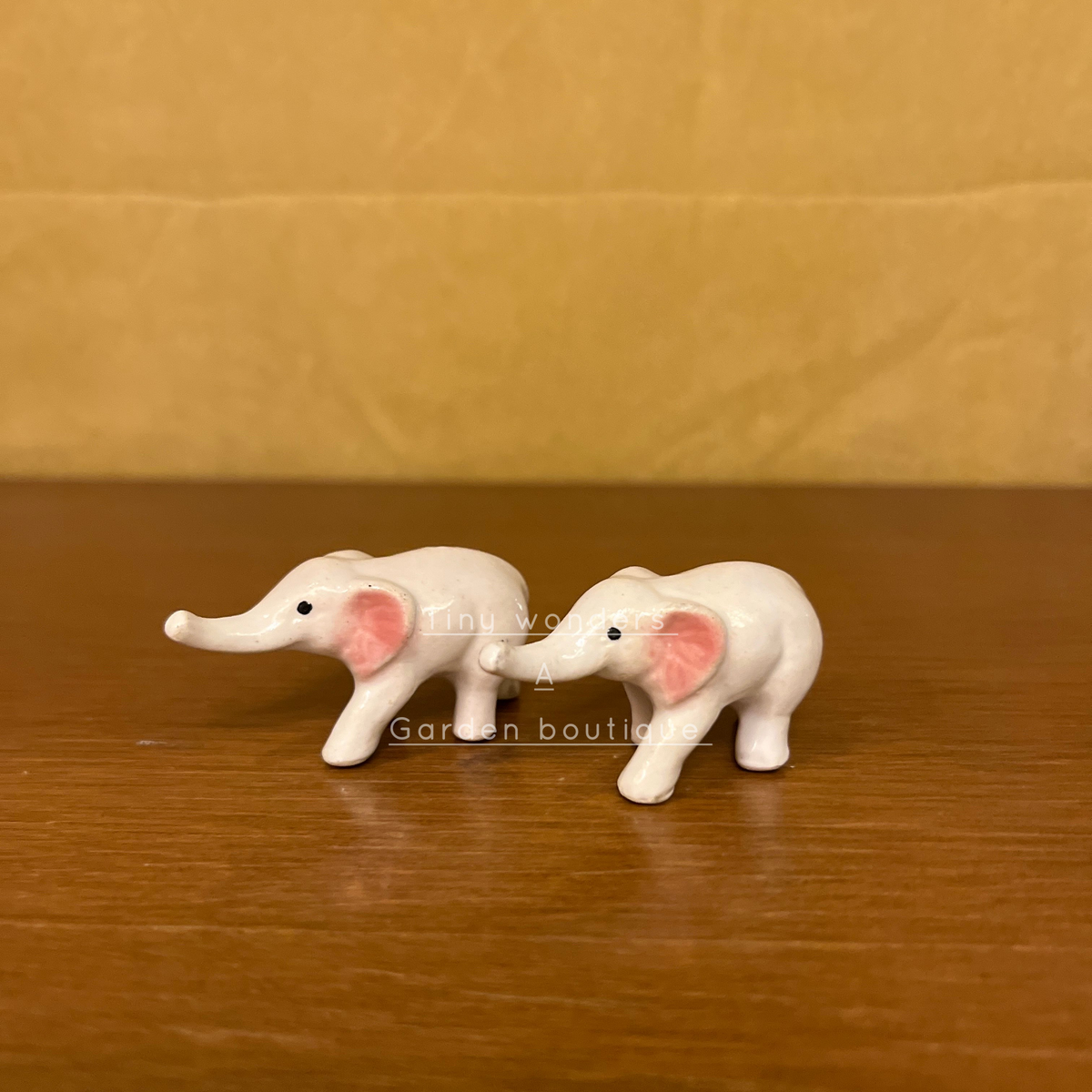 #C08 White Elephant ( set of 2 )