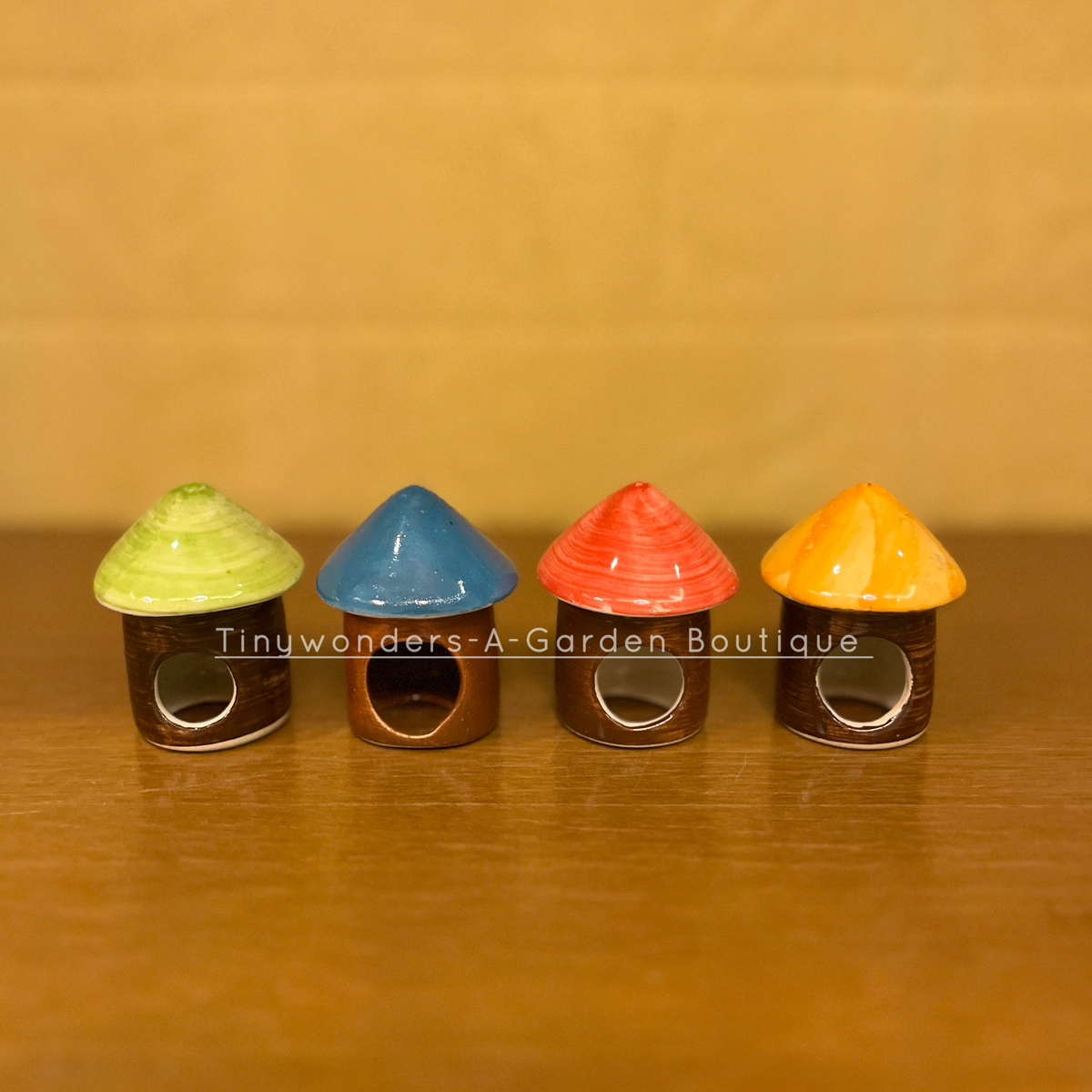 #C27 Hut (PER UNIT)Random Colour