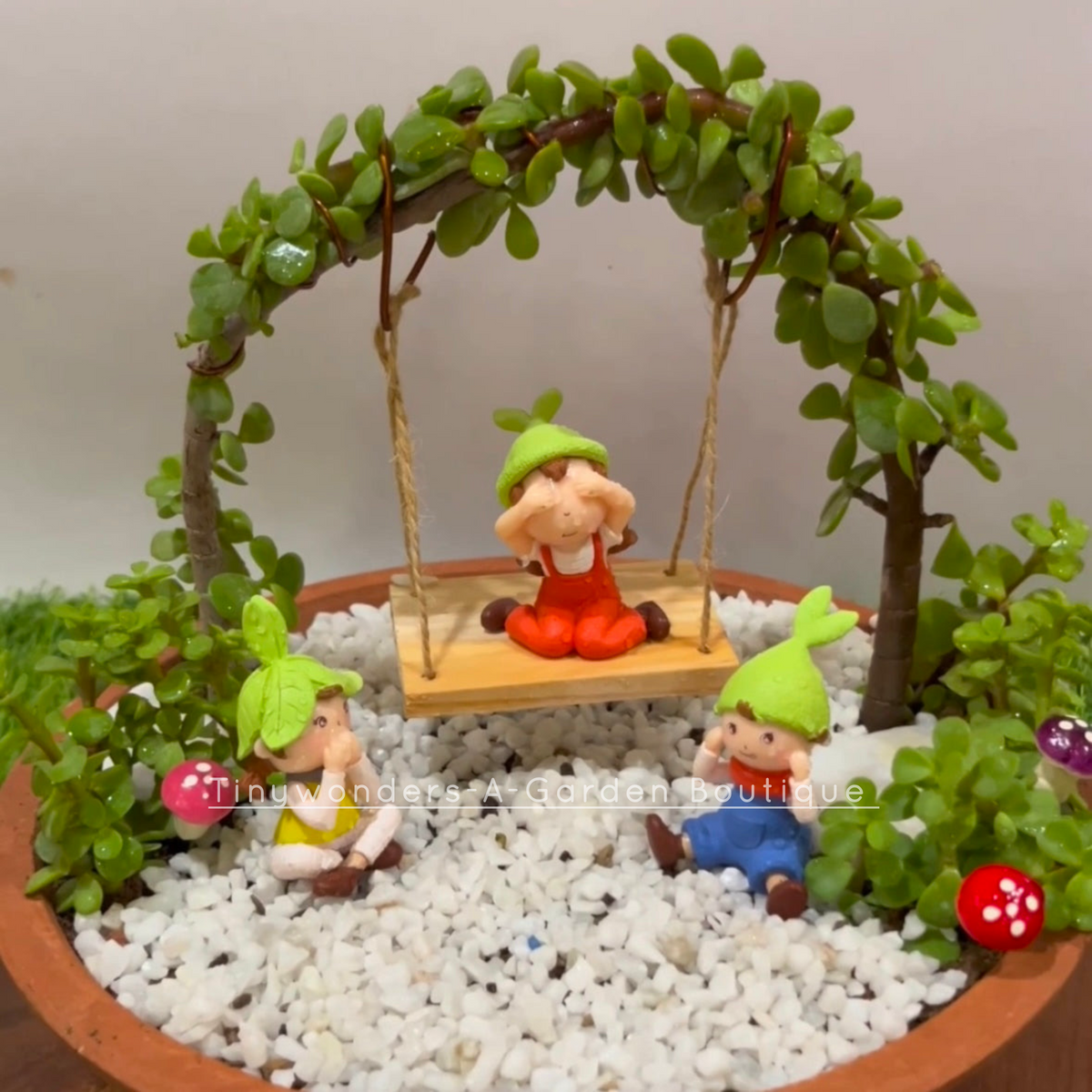Jade Arch Tray Garden