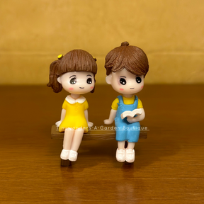 #443 Miniature New Couple (Per Couple) Random Colour