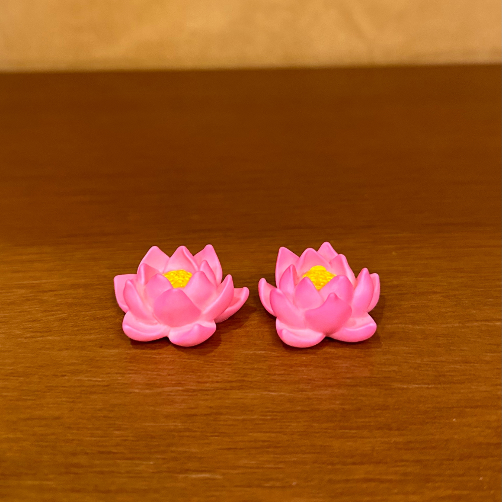 #180 Lotus Flower  ( set of 2 )